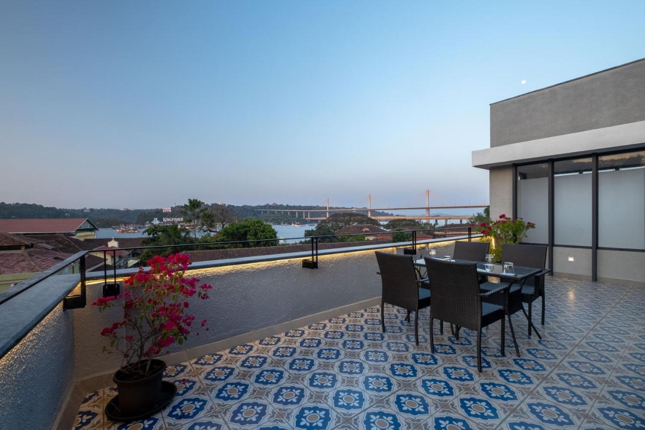 O Pierre - Fontainhas Hotel Panaji Exterior foto